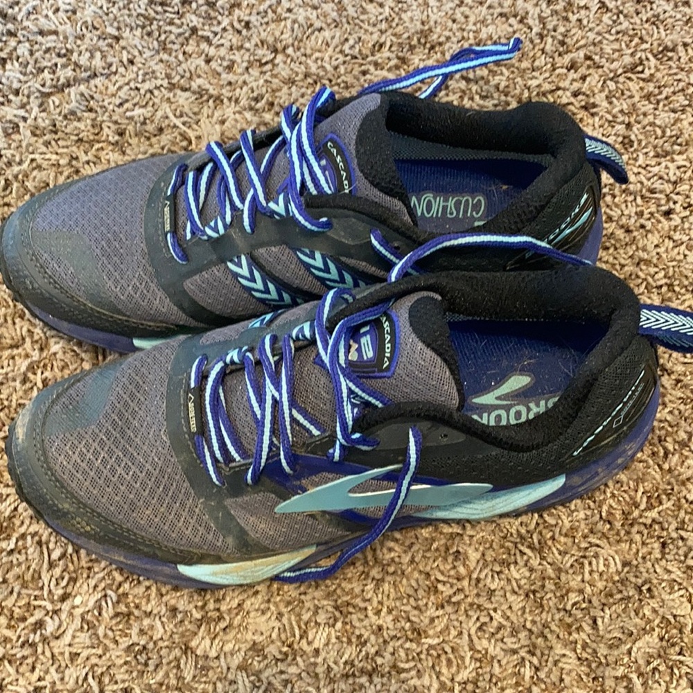 Hiking shoes